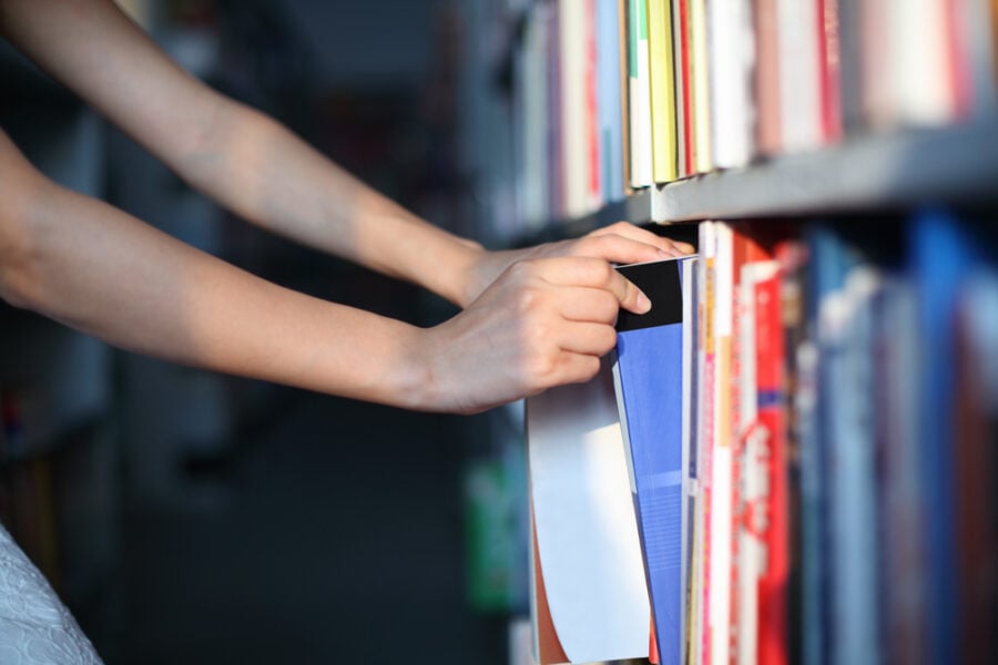 Adozione libri di testo 2026/2027: scadenze e adempimenti scolastici