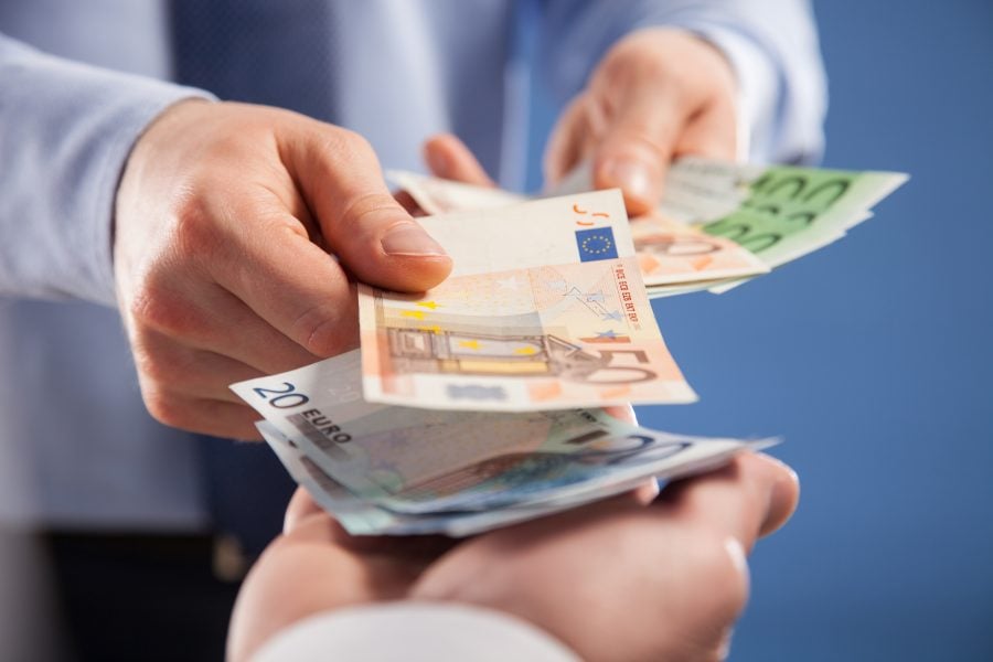 Arretrati Contratto Scuola 2025-2027: cosa sapere sui pagamenti