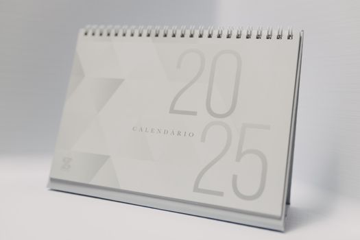 Calendario scolastico 2026/27: le date ufficiali per docenti e ATA