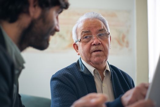 Corsi per punteggio ATA: graduatorie, certificazioni e come punteggiare nel 2026