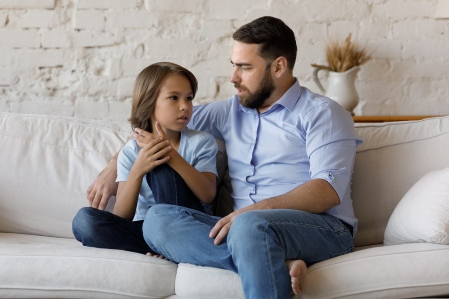 Compiti a casa: il metodo di Daniele Novara contro le liti in famiglia