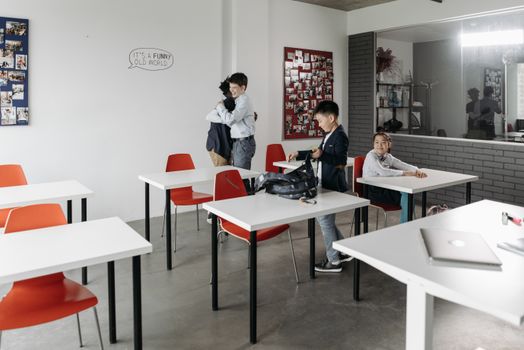 Docente in anno di prova e concorso PNRR: le regole per il cambio ruolo