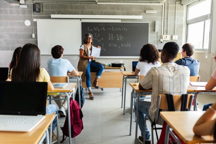 Fine anno scolastico: al via le vacanze per milioni di studenti