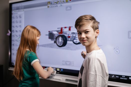 Intelligenza Artificiale a scuola: cosa prevede l'AI Act per i docenti