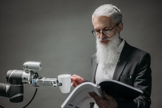 Intelligenza Artificiale a scuola: guida per DS, DSGA e personale ATA