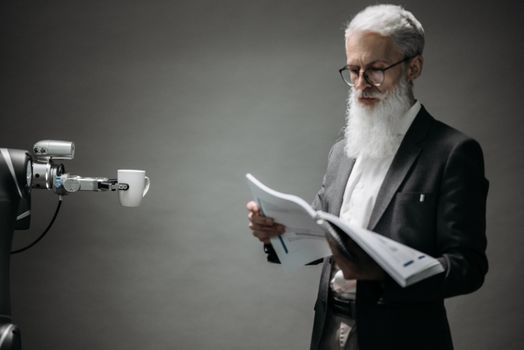 Intelligenza artificiale a scuola: sfide e opportunità per i docenti