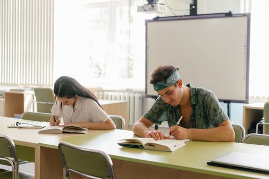 Personale ATA e titoli di accesso: la sentenza che fa giurisprudenza