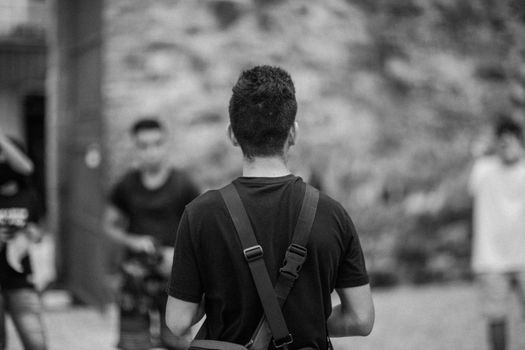Responsabilità scolastica: il caso del danno da spinta tra alunni