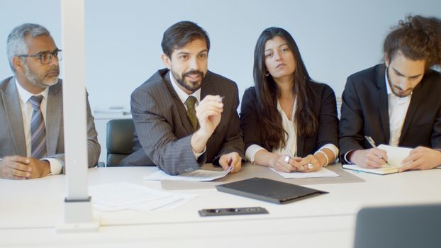 Riunioni collegiali online: regole e gestione tecnica per i docenti