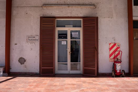 Scuole paritarie e docenti: arriva la proroga per chi non è abilitato